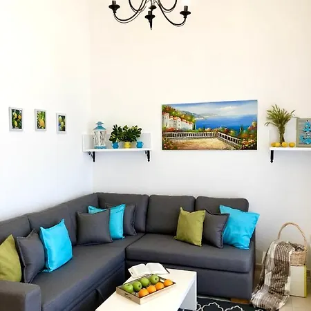 Bougainville Villa-lemon
